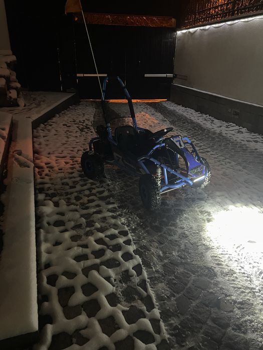 Тунинговано малко електрическо бъги