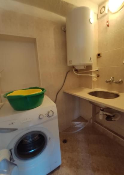 Дава се под наем Етаж от къща в София, Горна баня - 80 кв.м за 746.64 € - Снимка #4