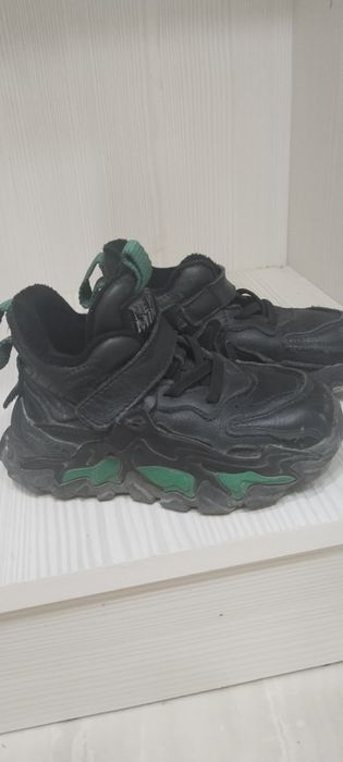 Детские обуви продается