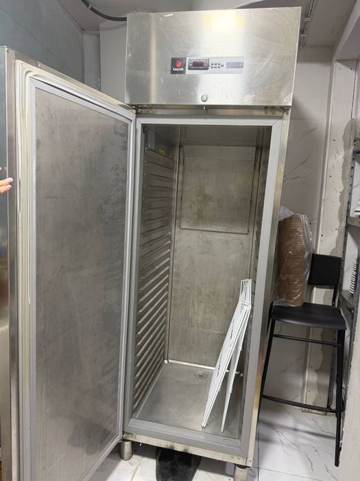 Холодильник Fagor