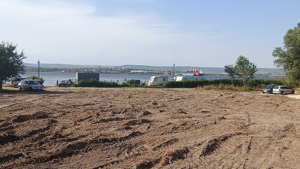 Парцел на брега на Варненското езеро - с. Константиново, общ. Варна