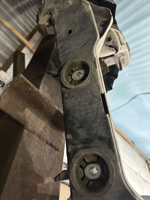 Captiva orqa balka salniy bloki