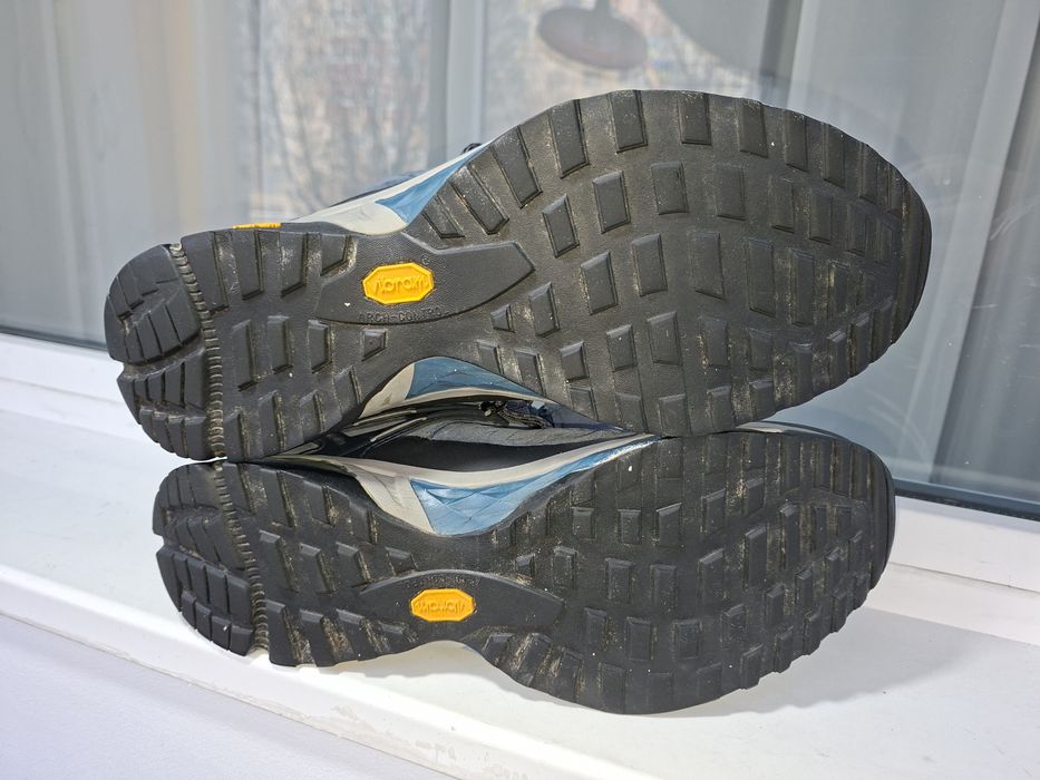 Vând ghete Meindl nr 46 cu Gore-tex