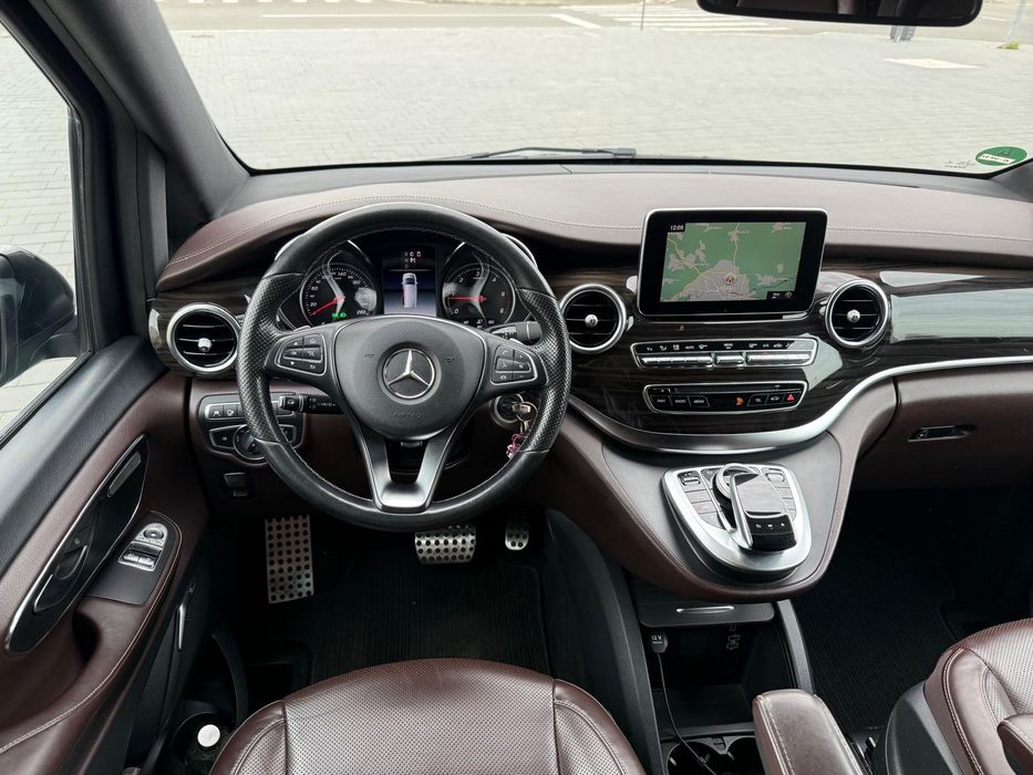 Vând Mercedes V class 2018 8 locuri