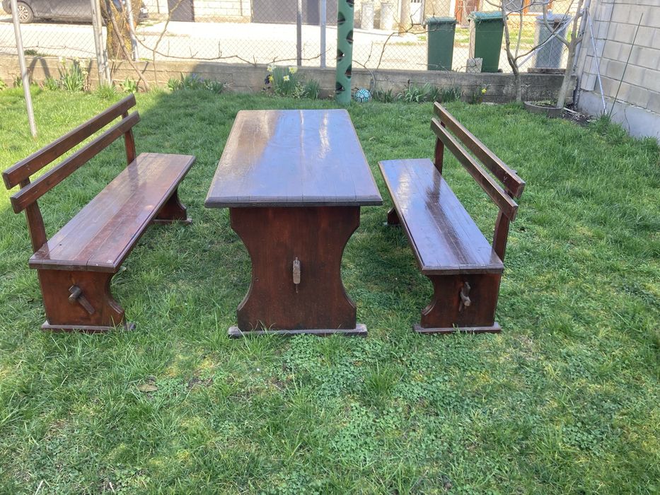 Дървена маса с пейки. Д149хШ69хВ76