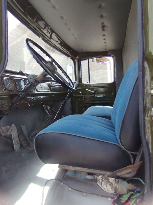 Зил 30 Самосвал ишлаб турган машина