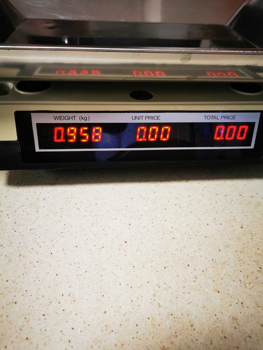 Професионален кантар електрически до 6 кг.