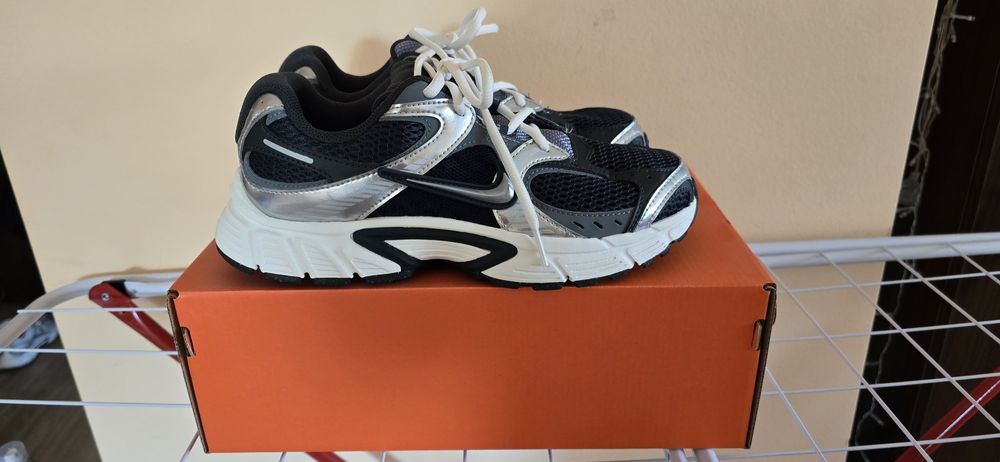 Маратонки Nike V5 Rnr (Seaweed/ Metallic Silver-Anthracite)