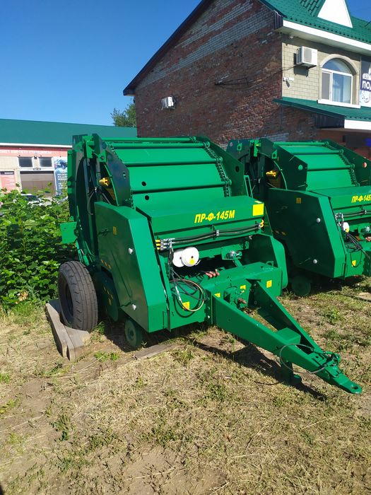 Пресс-подборщик рулонный ПР-Ф-145М