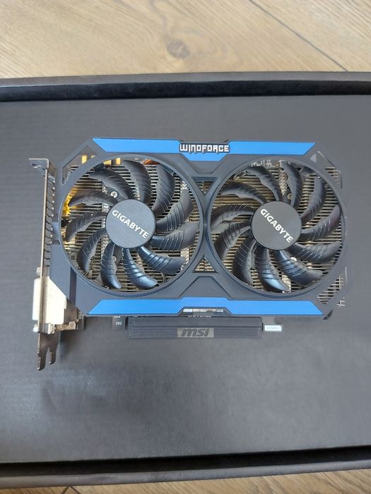 Видео карта Gigabyte Nvidia Geforce GTX 960 4GB Windforce