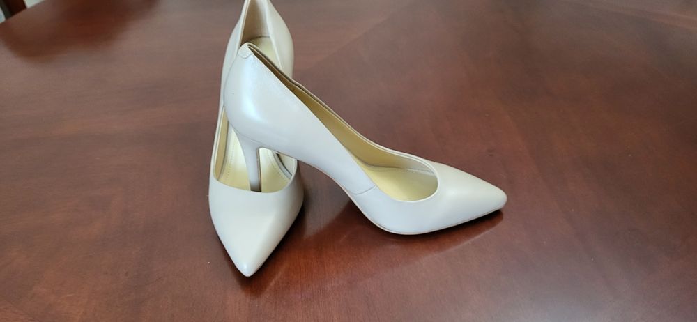 Продам туфли кожаные