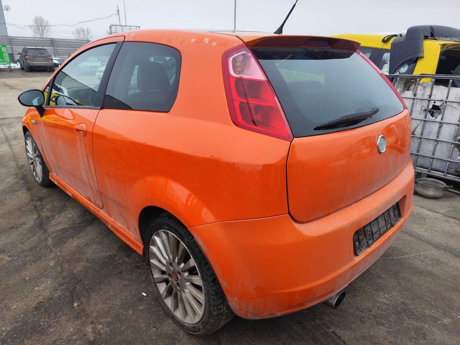 Fiat Grande Punto 1.4 - Turbo - 120к.с - 2007г. на части