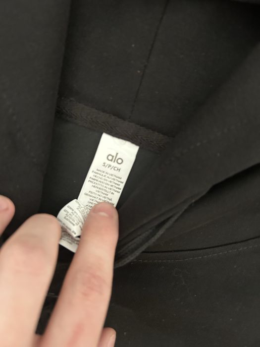 Alo yoga set cu gluga