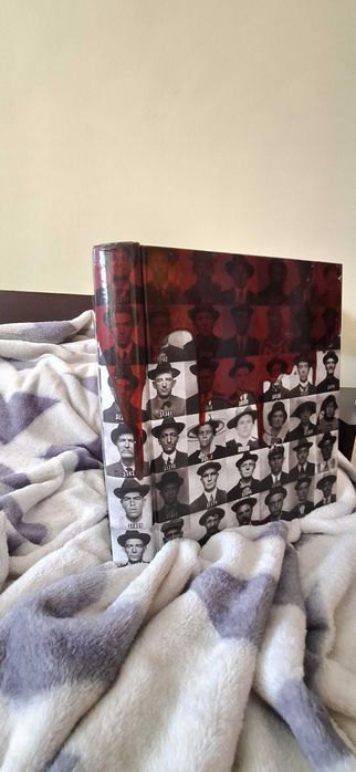 True Crime detective magazines Taschen книга на три езика