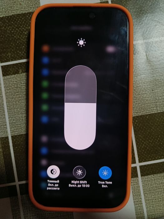 iPhone 16 pro Сотилади нархи 700$