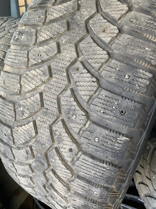 На  20 285/50 БРИДСТОНЕ  1 шт в нал