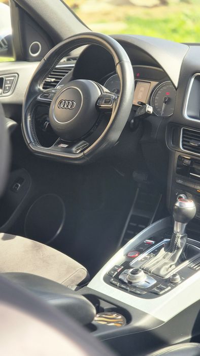 Audi SQ5 2015 3.0 313 cai BiTurbo