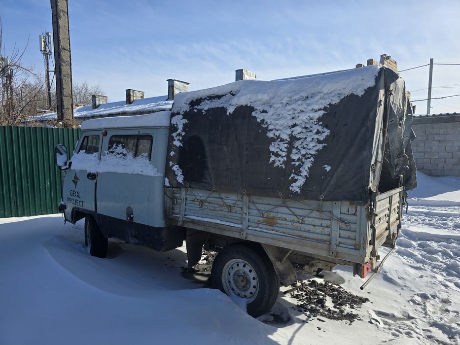 Продается ДВА Уаза по  800.000