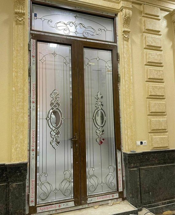 Oynalariga gulli va toshli vitraj qilamiz