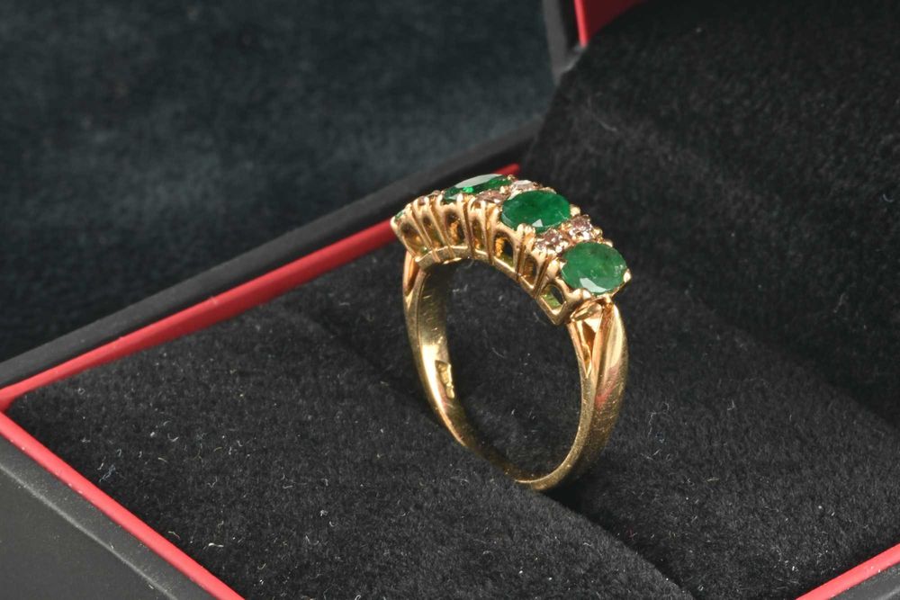 Два Пръстена Злато 750 ( 18к) с Диаманти Смарагди и Рубини Размер 50