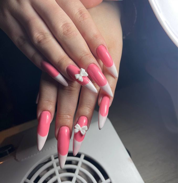 Маникюр педикюр.