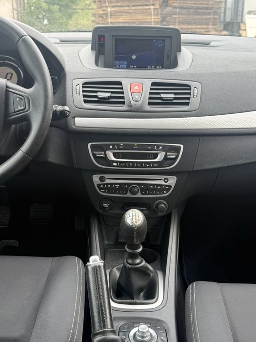 Renault Megane 2011 carte RO CIV efectuat