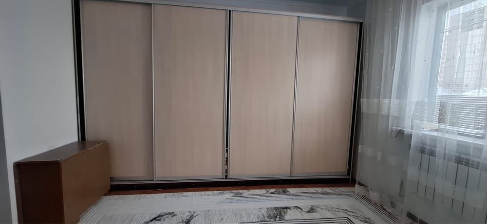 Продам шкаф-купе