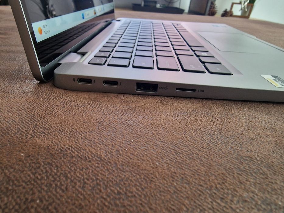 Dell Latitude 5330 - i7 vPRO - 16 GB - 256 M2