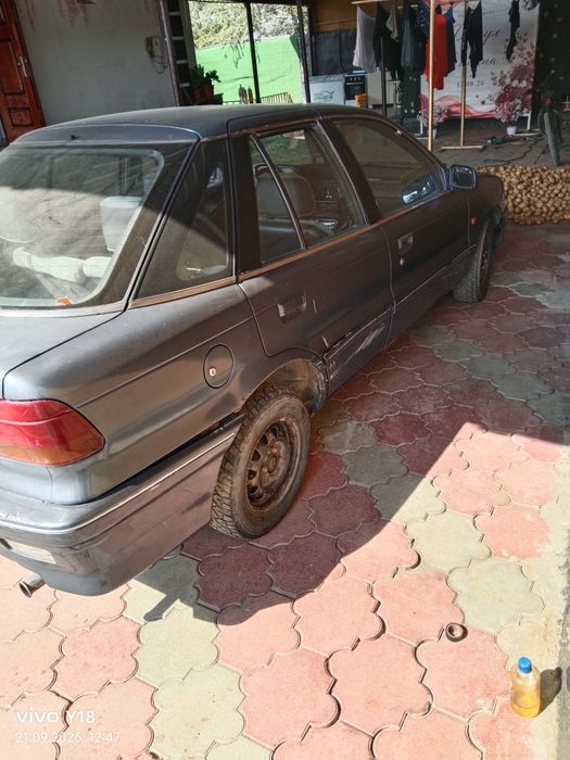 Продам машину ..