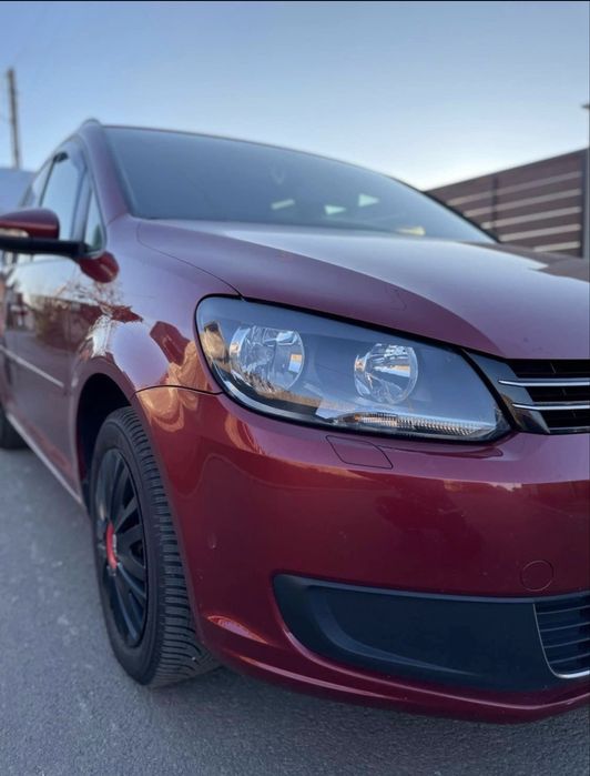 Vw touran 2.0 an 2011 - 7 locuri