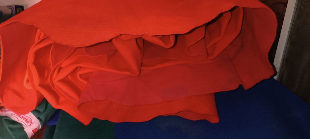 Ковролан разные куски и размеры