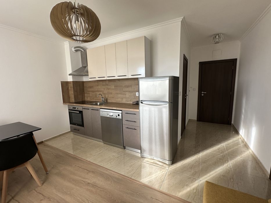 Продава се Двустаен апартамент в к.к. Слънчев бряг - 51 кв.м за 1432 €/кв.м - Снимка #5