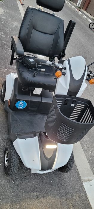 Carucior electric scuter electric scaun electric pentru persoane cu dizabilitate! Este ca nou an 2021!