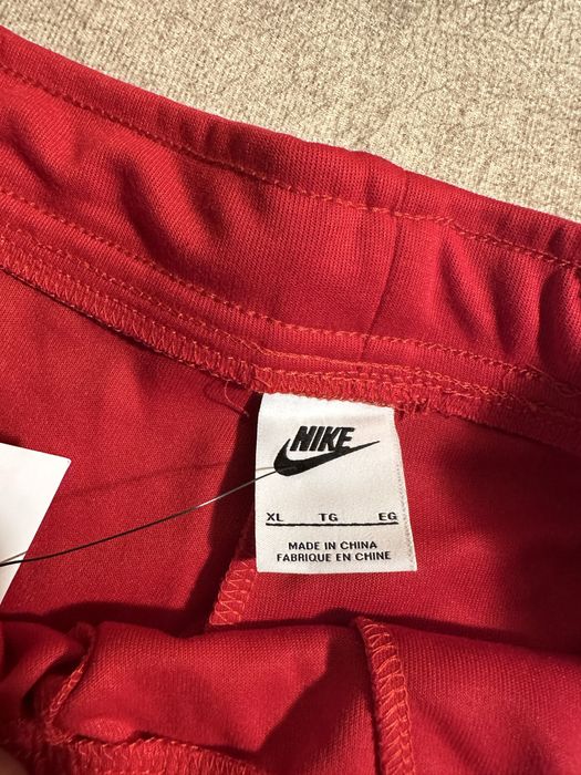 Pantaloni scurti nike tech fleece