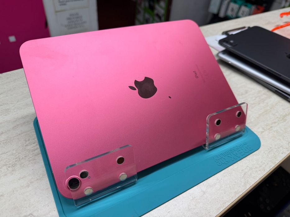 Vand ipad piese arata impecabil!A2696,A2836,A2855,A2759,A1584,A1893