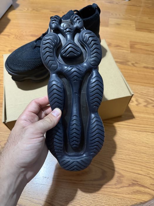 Adidasi Nike Scorpion