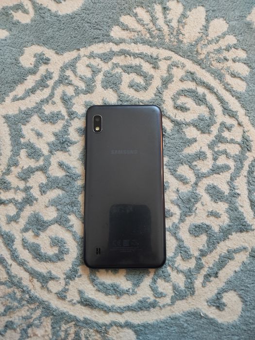 Samsung A10 satylady.