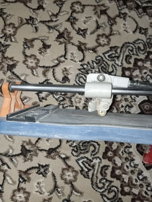 Плиткорез ручной 50 см Dexter original.