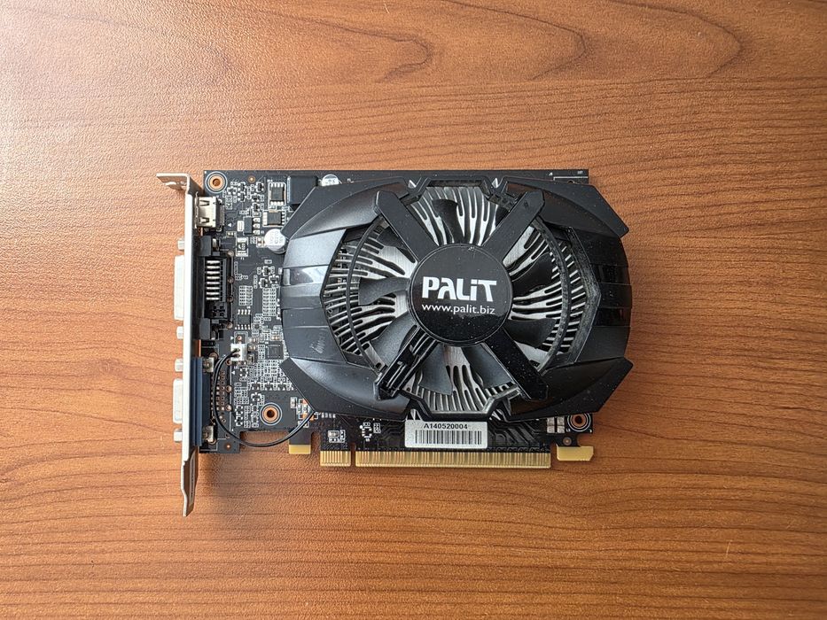 Видео карта Palit GT 740, 2gb ddr5 128 bit.