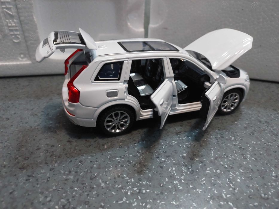 Machete Masini Volvo 1.32