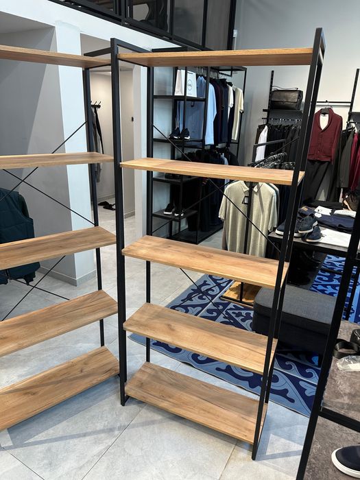 Стеллажи продам в отличном состоянии