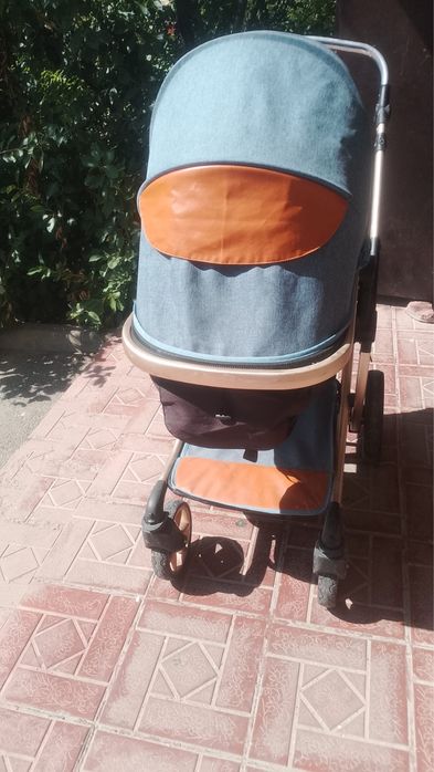 Продам коляску хорошее состояние