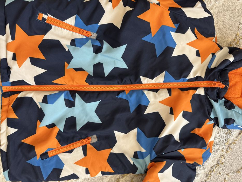 Продам куртку на мальчика