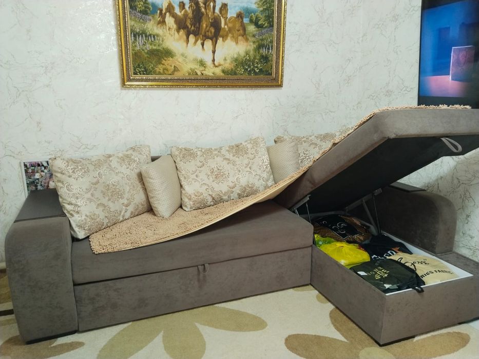 Продам раскладной диван