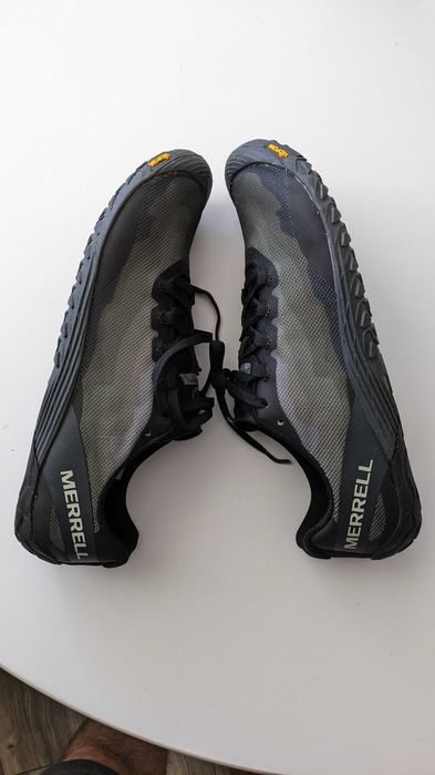 Merrel vapor glove 4. Barefoot shoes.