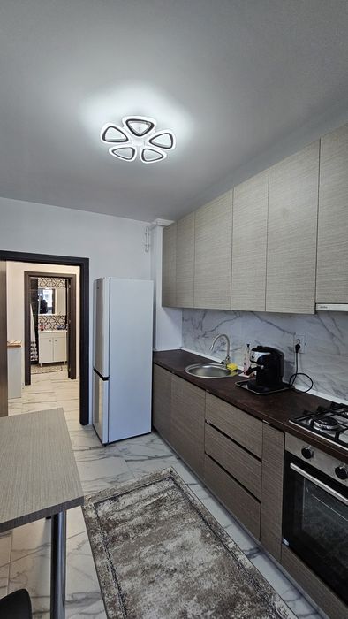 Garsoniera spatioasa cu terasa inchisa