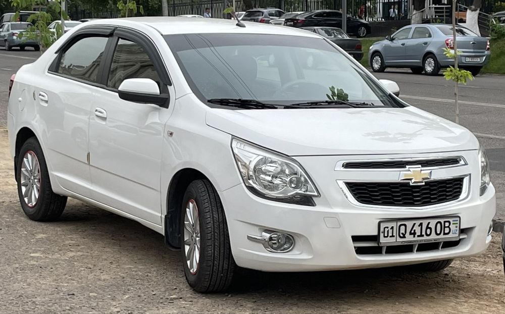 Продам кобальт автомат 2014 г.в
