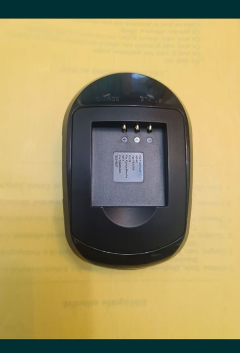 Multicharger acumulatori foto