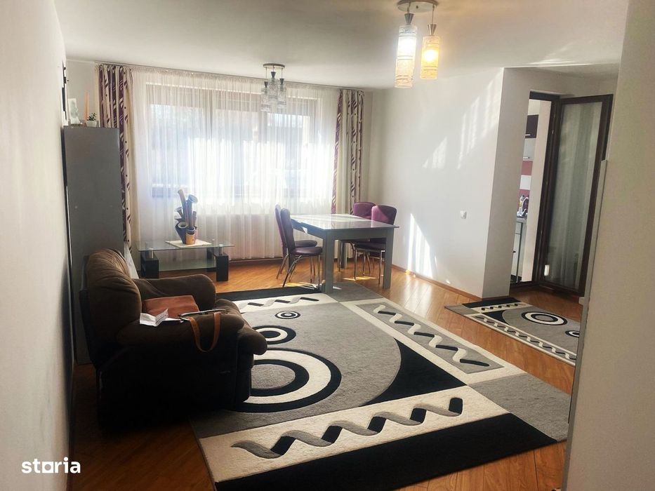 Apartament 3 camere Tractorul