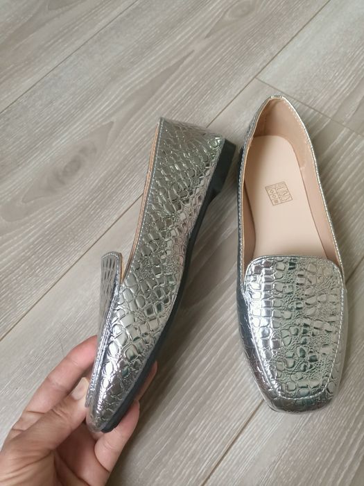 Продам балетки женские